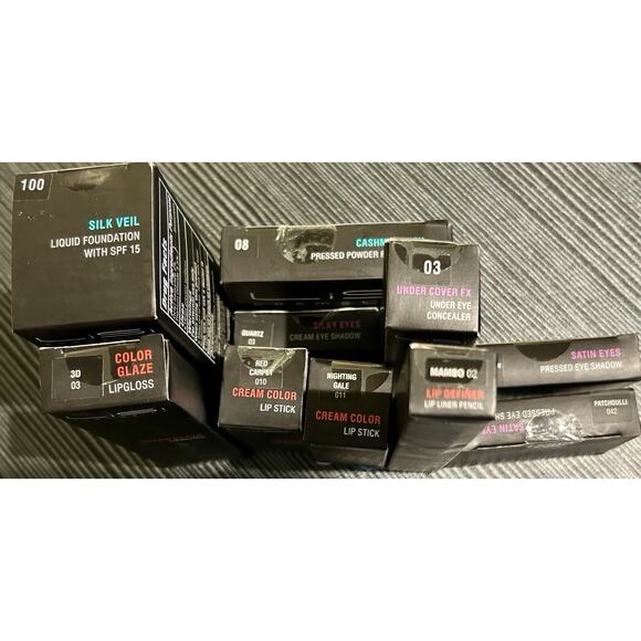 ~NEW~LiSi Cosmetics Foundation Lipstick EyeShadow Concealer MakeUp Lot - 11 pcs - Picture 2 of 6